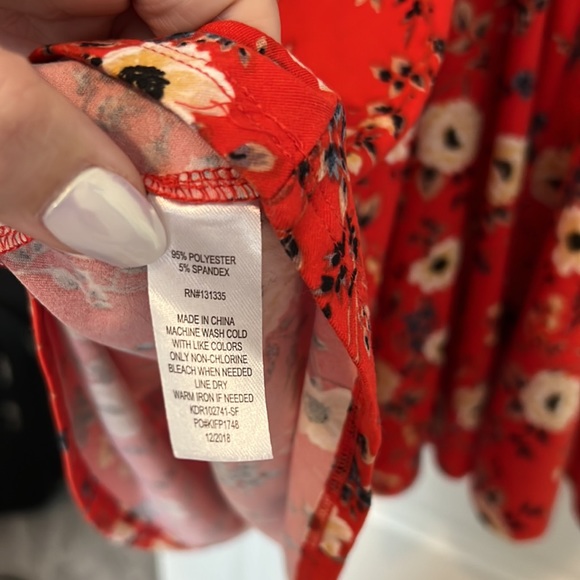Nine Britton red floral sundress - Picture 4 of 4